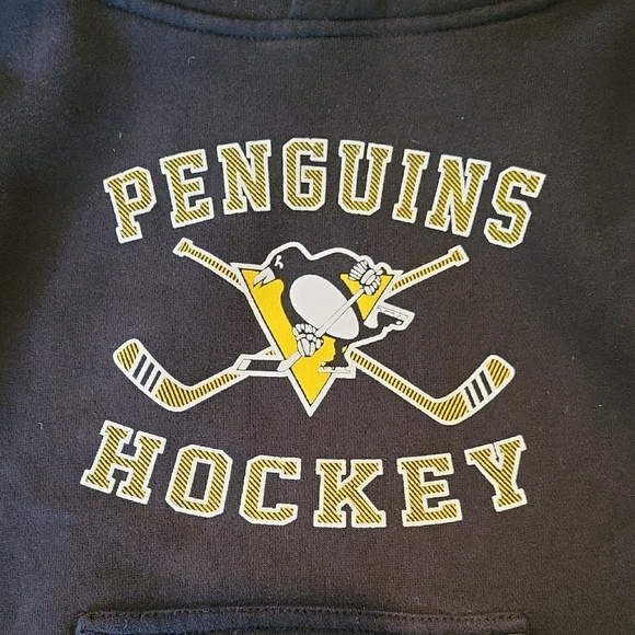 Pittsburgh Penguins Hockey Kids Hoodie - Picture 2 of 2